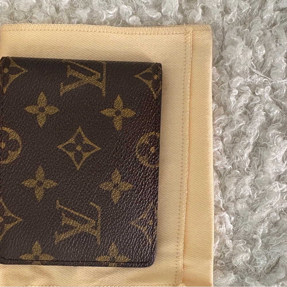 Louis Vuitton Brown Monogram Wallet - Picture 5 of 12